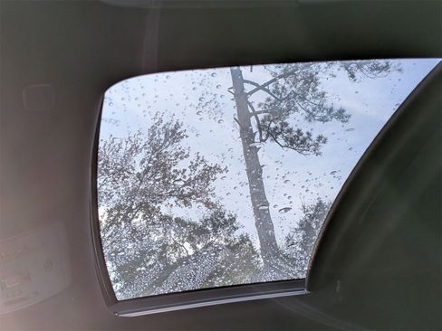 Used 2023 Lexus UX 250h F Sport image 26