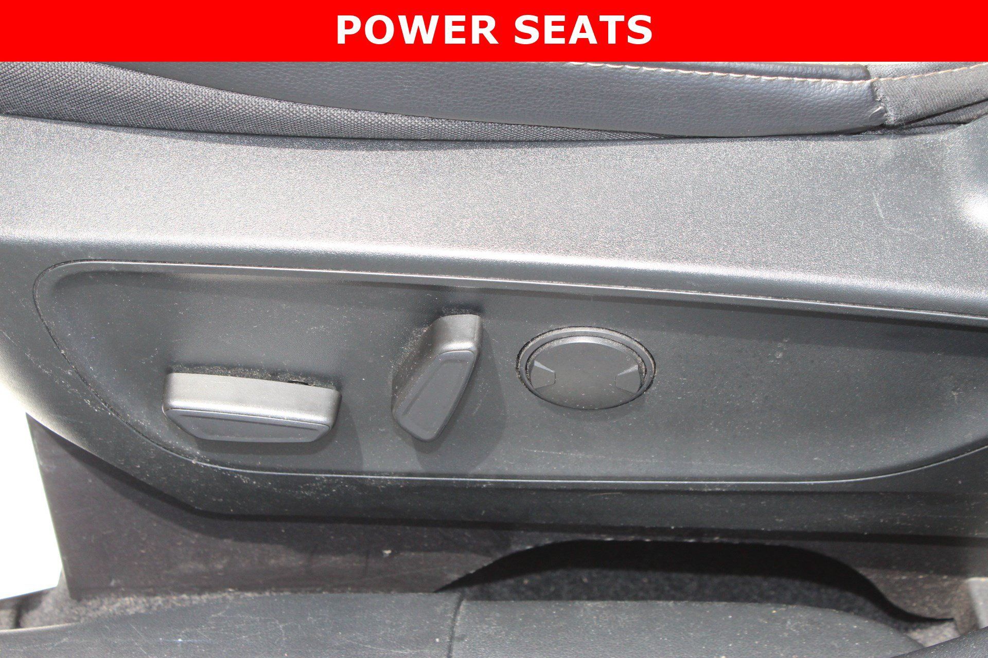 Used 2021 Ford Escape SEL FWD image 14