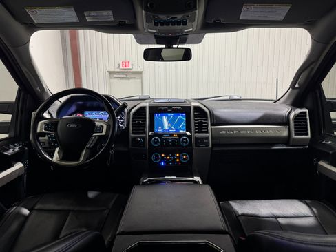 Used 2021 Ford F250 Lariat w/ Lariat Value Package image 19