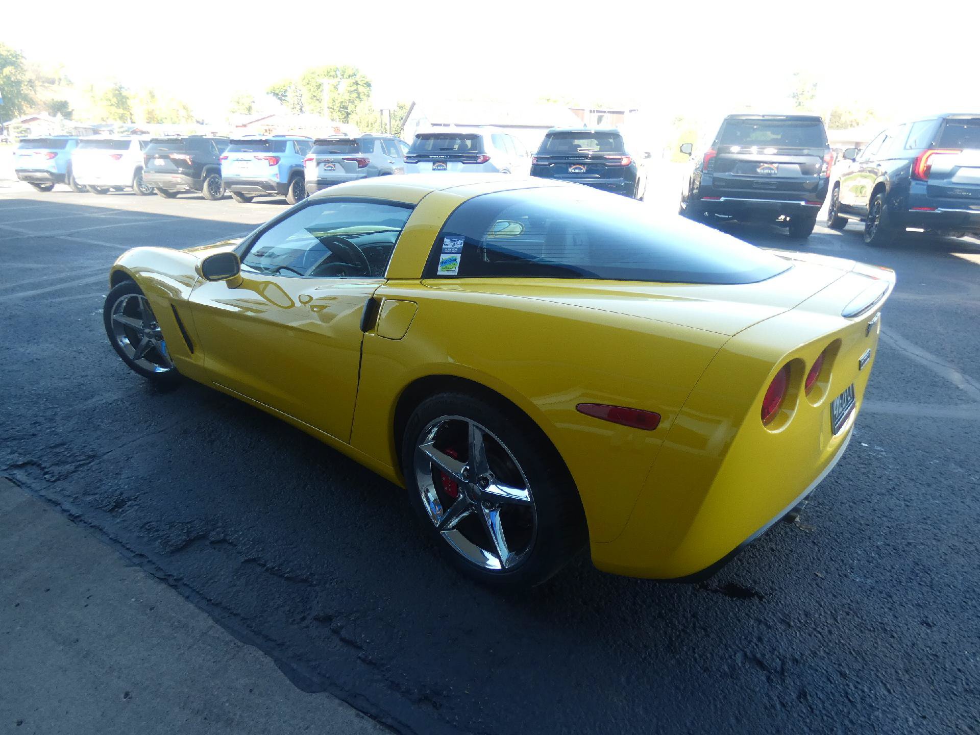 Used 2013 Chevrolet Corvette Coupe w/ 3LT Preferred Equipment Group RWD image 11