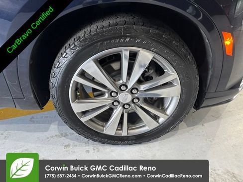 Used 2021 Cadillac XT6 Premium Luxury AWD/4WD image 39