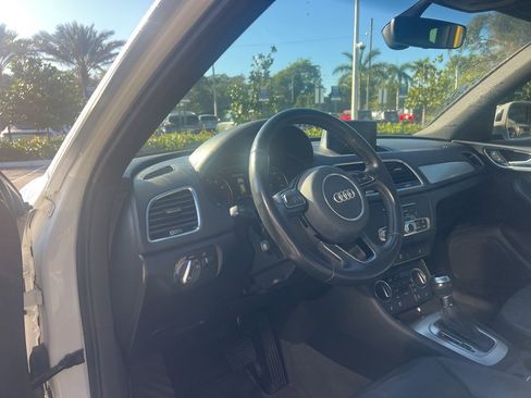 Used 2017 Audi Q3 2.0T Premium Plus w/ Premium Plus Package image 38