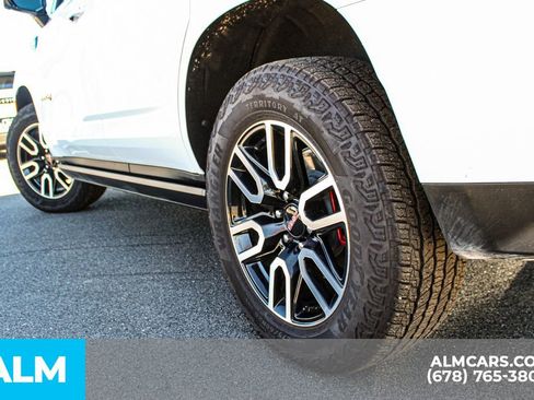 Used 2024 GMC Yukon AT4 image 13