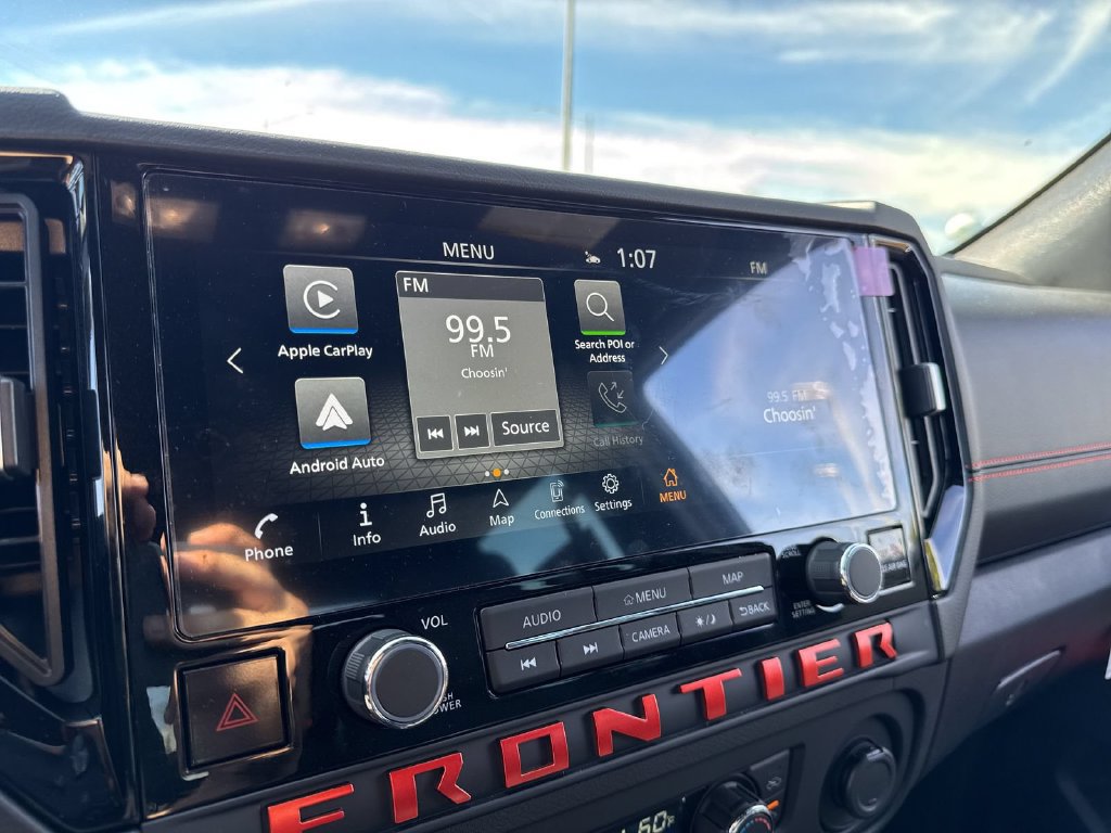 Certified 2025 Nissan Frontier PRO-4X w/ Pro Premium Package AWD/4WD image 12