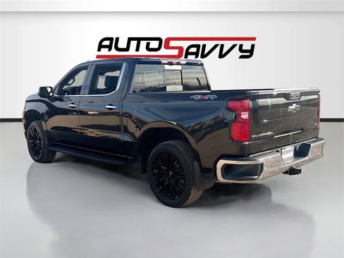 Used 2022 Chevrolet Silverado 1500 LTZ w/ Technology Package image 5