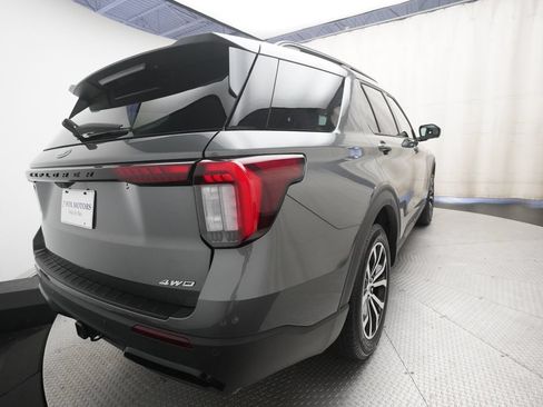 Used 2026 Ford Explorer ST-Line AWD/4WD image 13