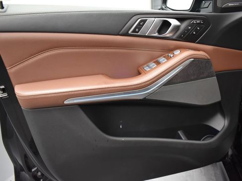 Used 2023 BMW X7 M60i w/ Executive Package AWD/4WD image 5