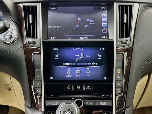 Used 2018 INFINITI Q50 Luxe w/ Essential Package (3.0T Luxe) AWD/4WD image 24