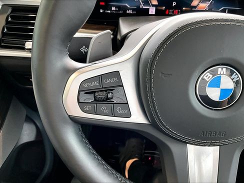 Used 2026 BMW X6 xDrive40i AWD/4WD image 16