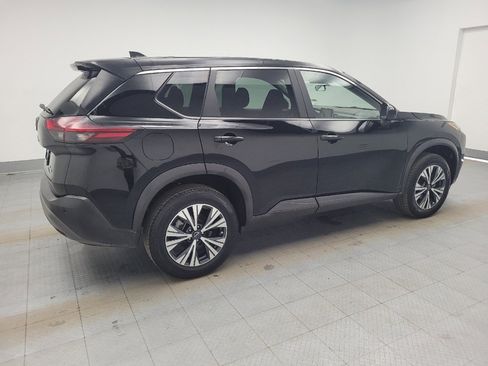 Used 2023 Nissan Rogue SV image 10