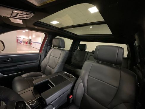 Used 2025 Toyota Tundra Platinum AWD/4WD image 12