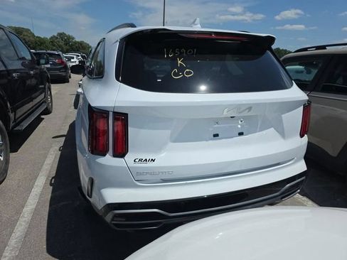 Used 2023 Kia Sorento SX FWD image 3