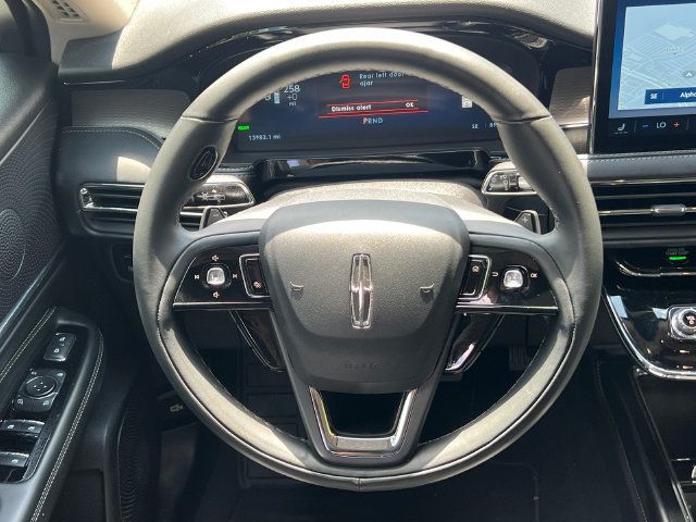 Used 2025 Lincoln Corsair Grand Touring AWD/4WD image 26