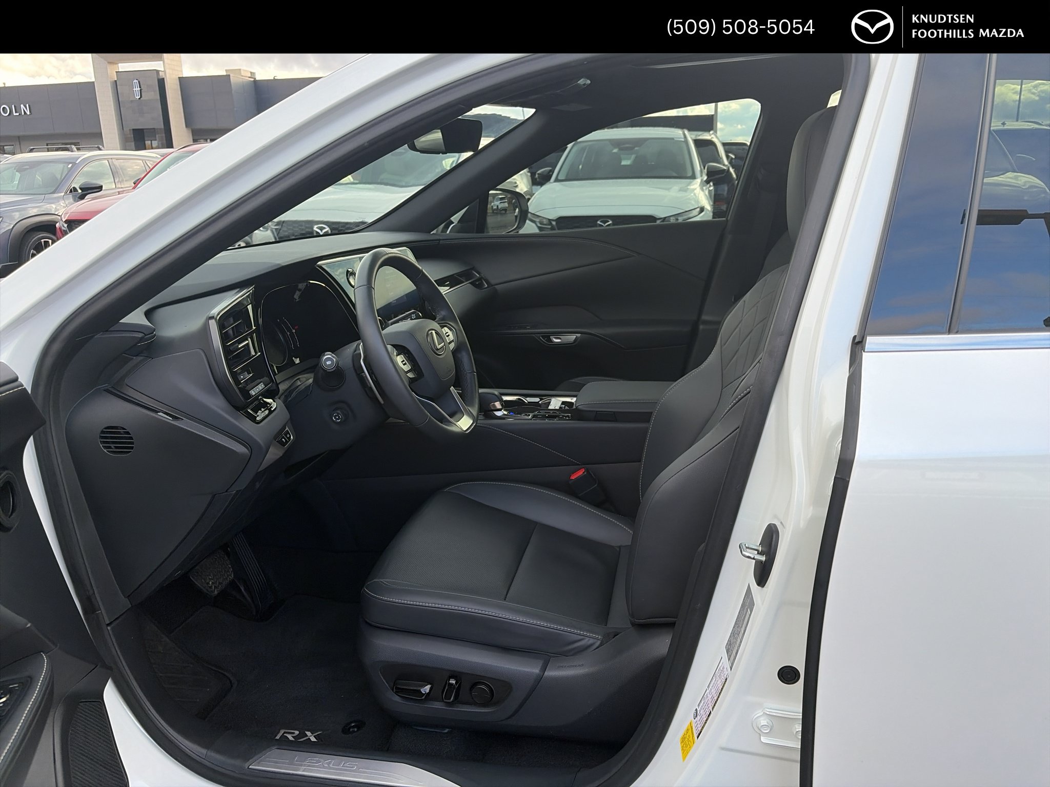Used 2024 Lexus RX 350 AWD w/ Technology Package image 11