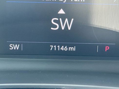 Used 2020 Cadillac XT6 Premium Luxury image 17