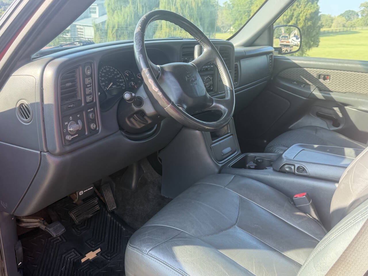 Used 2002 Chevrolet Avalanche 4x4 w/ Off-Road Suspension Pkg image 19