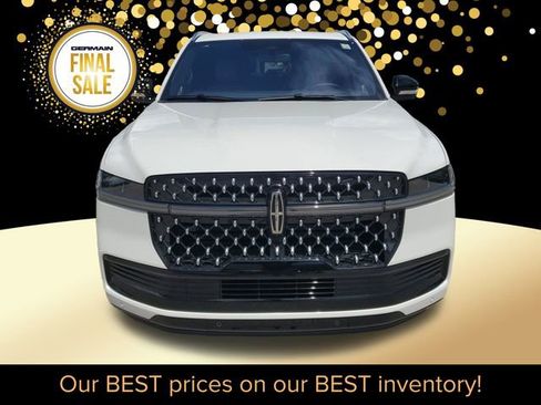 New 2025 Lincoln Navigator Black Label image 3