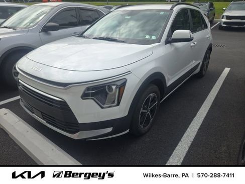 Certified 2023 Kia Niro EX FWD image 4