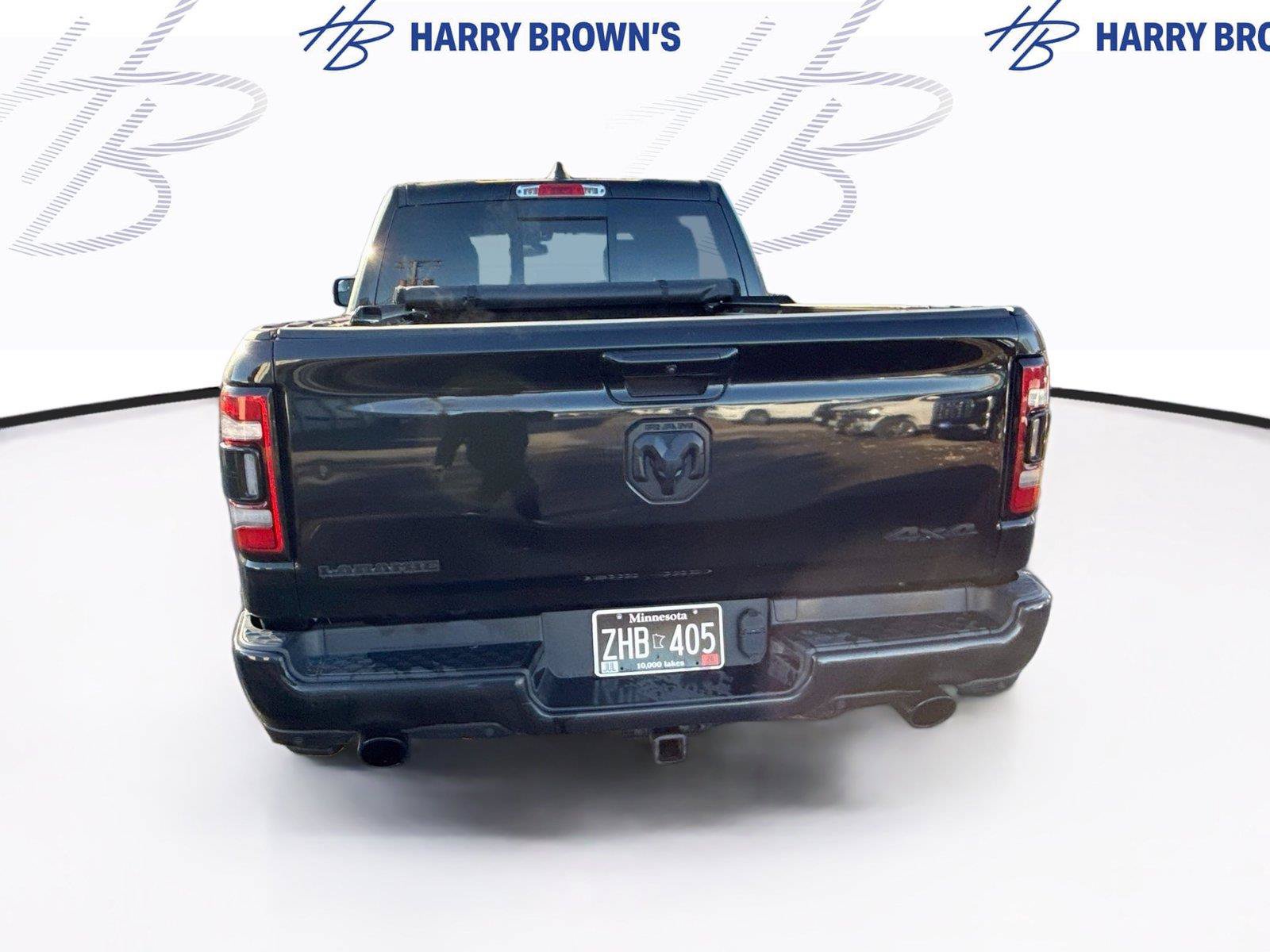 Used 2019 RAM 1500 Laramie AWD/4WD image 9