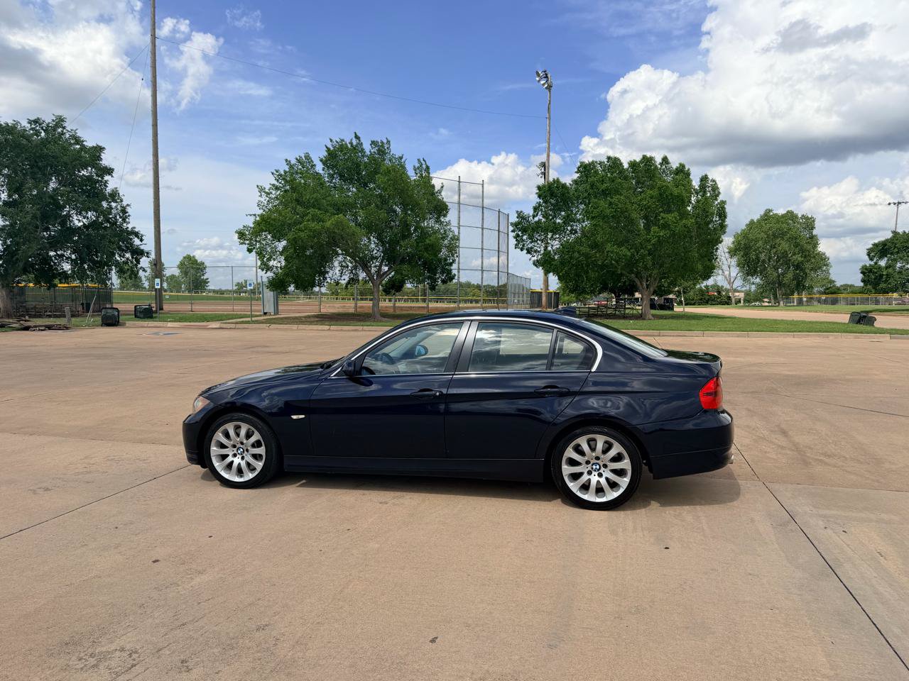 Used 2008 BMW 335xi Sedan AWD/4WD image 6
