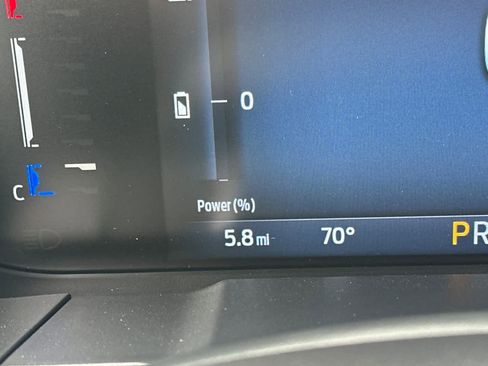 New 2026 Ford Maverick XL image 25