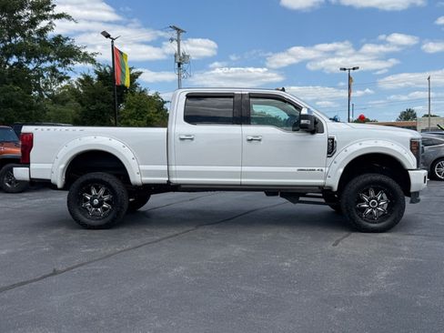 Used 2019 Ford F350 Platinum w/ Platinum Ultimate Package AWD/4WD image 9