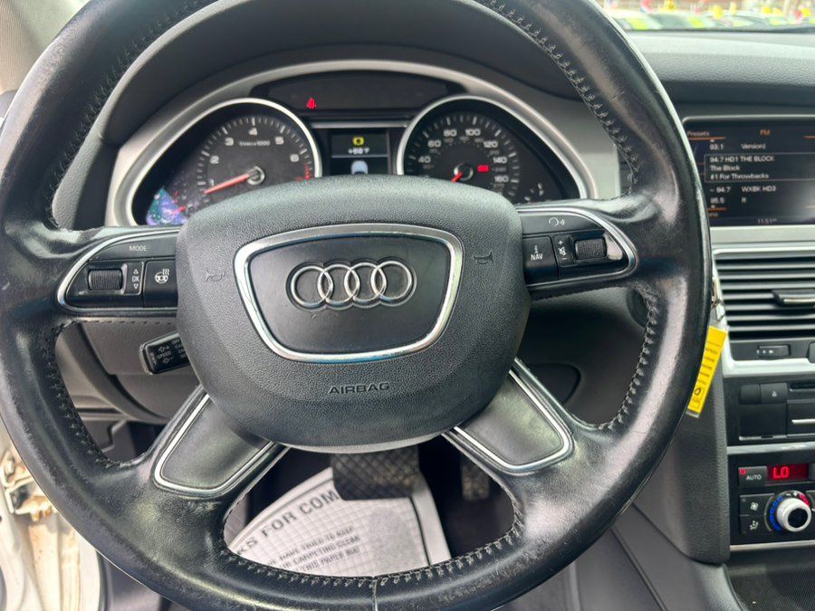 Used 2015 Audi Q7 3.0T Premium w/ Technology Package AWD/4WD image 22