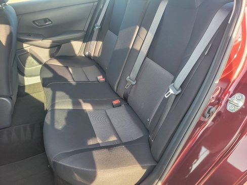 Used 2025 Nissan Sentra SV image 8