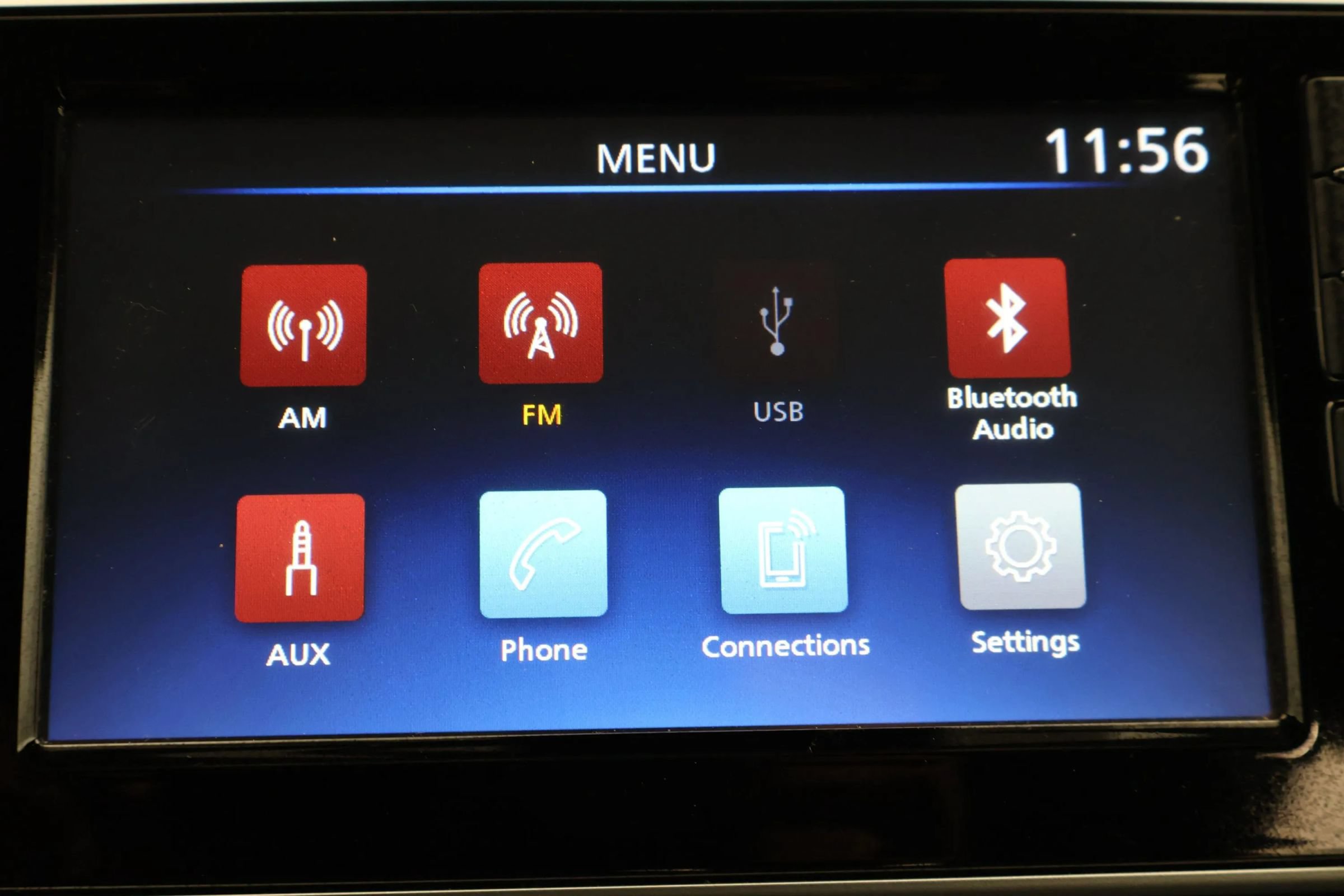 Used 2023 Nissan Versa SV FWD image 30
