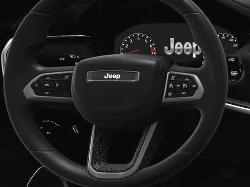 New 2025 Jeep Compass Latitude w/ Sun & Sound Group image 32