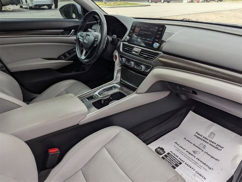Used 2018 Honda Accord EX-L image 13
