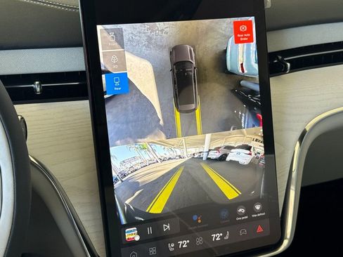 New 2025 Volvo EX90 Plus w/ Protection Package Premier image 20