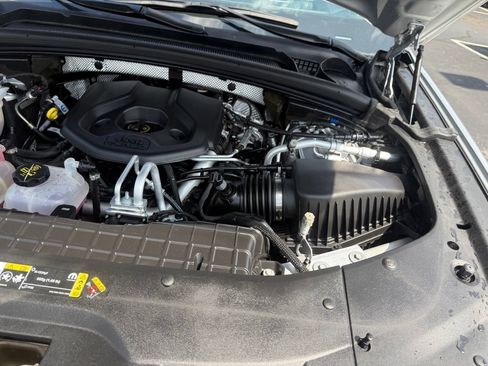Used 2023 Jeep Grand Cherokee Summit AWD/4WD image 64
