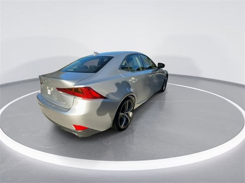 Used 2019 Lexus IS 300 300 w/ Premium Package image 8