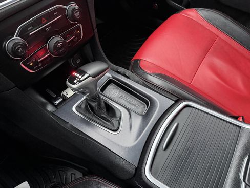 Used 2015 Dodge Charger R/T w/ Wheels & Tunes Group image 32