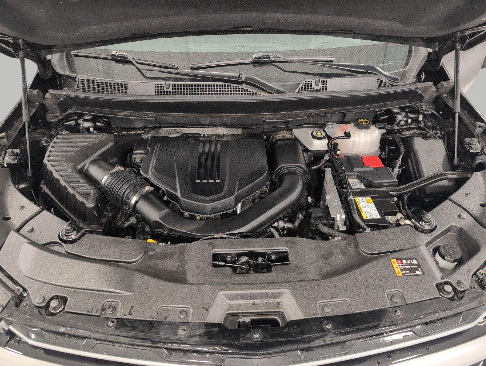 Used 2026 Chevrolet Traverse High Country w/ LPO, Floor Liner Package AWD/4WD image 6
