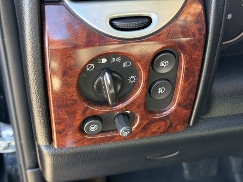 Used 2006 GMC Envoy Denali image 5