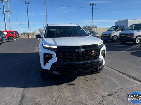 Certified 2026 Chevrolet Traverse RS w/ LPO, Floor Liner Package image 3