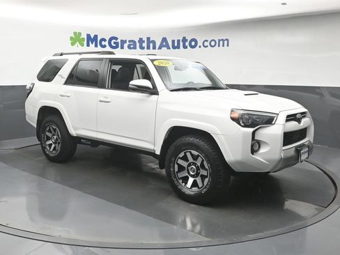 Used 2020 Toyota 4Runner TRD Off-Road Premium w/ Moonroof Package AWD/4WD image 2