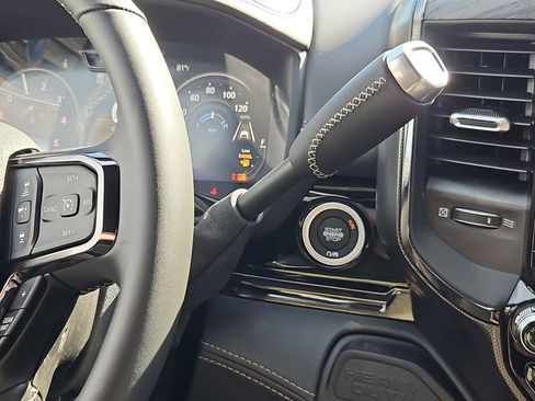 New 2026 RAM 2500 Limited AWD/4WD image 27