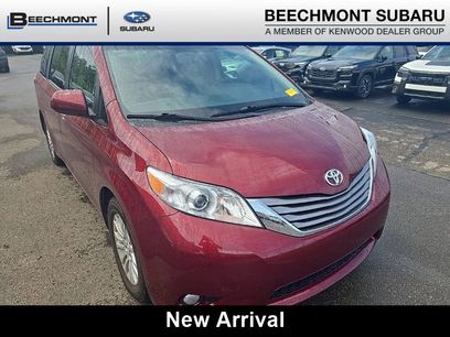 Used 2017 Toyota Sienna XLE w/ XLE Navigation Package