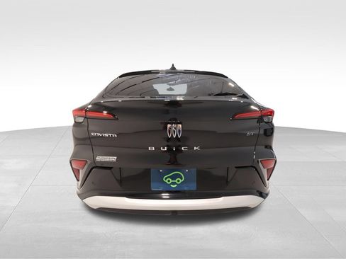 Certified 2024 Buick Envista Sport Touring w/ Convenience I Package FWD image 3