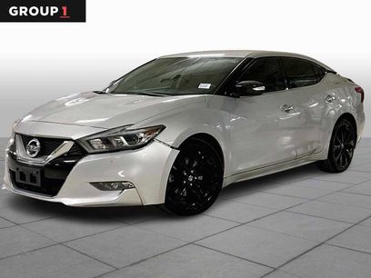 Used 2017 Nissan Maxima SR w/ Midnight Edition