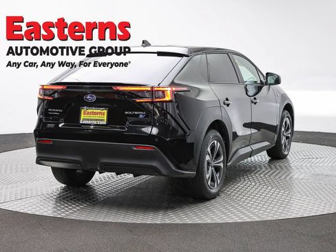 Used 2023 Subaru Solterra AWD image 5