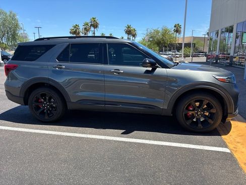 Used 2020 Ford Explorer ST w/ ST High-Performance Pack AWD/4WD image 4