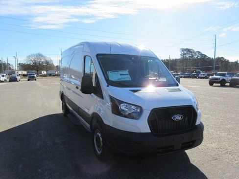 New 2026 Ford Transit 250 148 Medium Roof w/ Load Area Protection Package image 7
