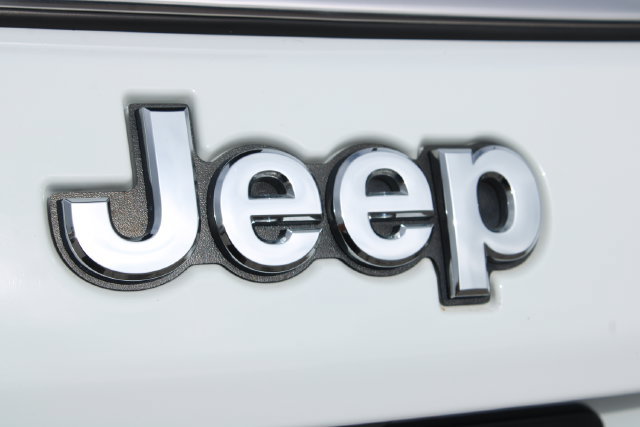 Used 2022 Jeep Compass Latitude w/ Convenience Group AWD/4WD image 7