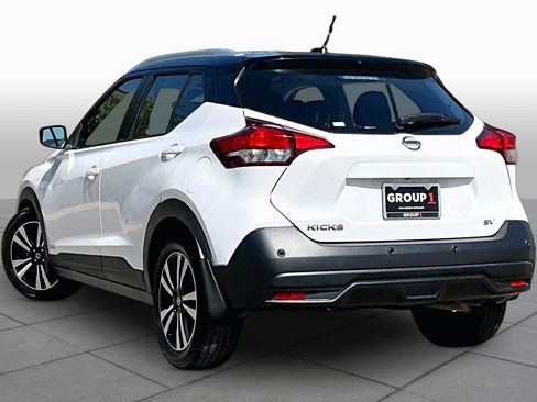 Certified 2020 Nissan Kicks SV FWD image 12