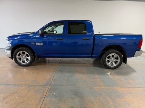 Used 2015 RAM 1500 ST w/ SXT Appearance Group AWD/4WD image 2