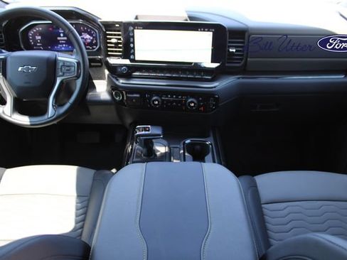 Used 2026 Chevrolet Silverado 1500 ZR2 AWD/4WD image 17